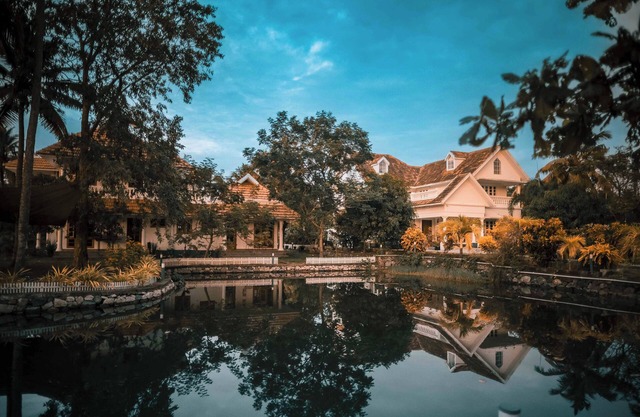 Palliath House-Heritage Villa Beachside