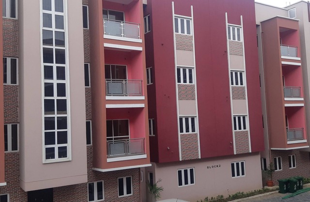 Panama Apartments. "Use it like u own it"