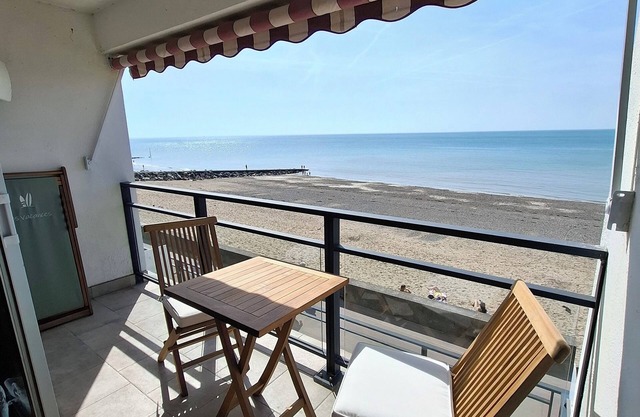 PANORAMIC SEA VIEW MAGNIFICENT BRIGHT COMFORTABLE 3* APARTMENT BEAUTIFUL TERRACE