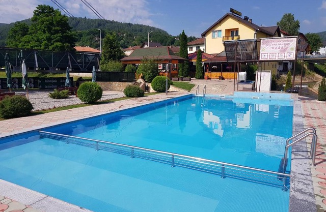 Pansion Baša