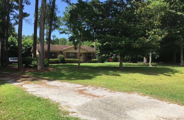 Papa's Country Cottage in Fairhope