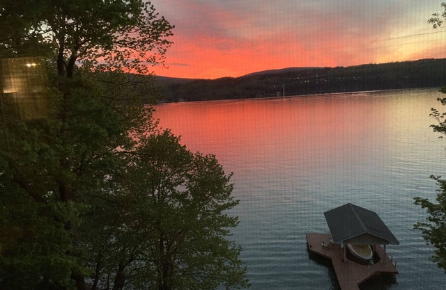 Paradise on the Lake
