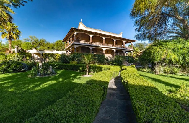 Paradisiaca Casa Las Palmas con Alberca Climatizada 5 suites