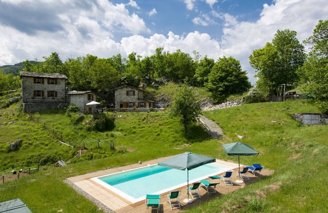 Paradiso I + II by Interhome
