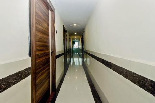 Parimeet Hotel