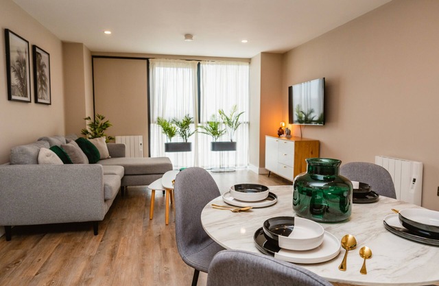 Park view Executive 2 Bedroom Apartment