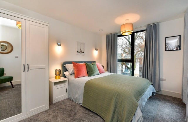 Pass the Keys | Beautiful 3 Bed Town House