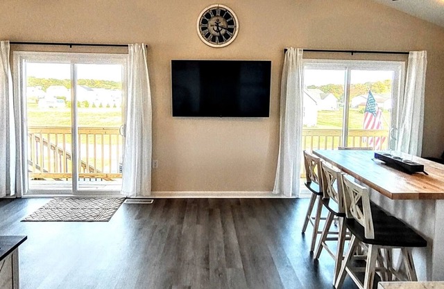 Peace and serenity awaits you! Just 20 minutes to Chincoteague!