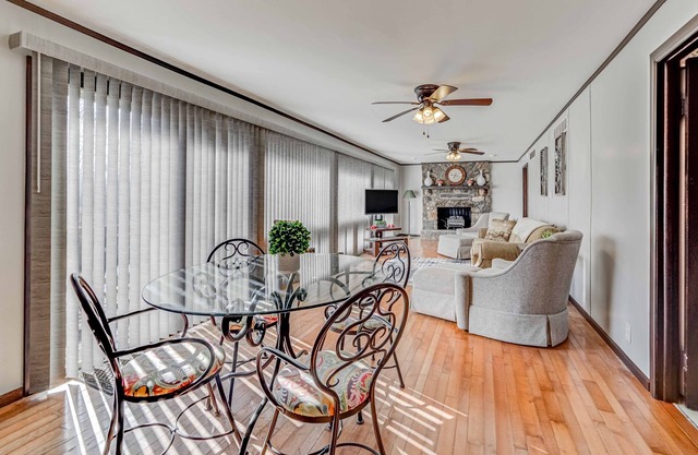 Peaceful Niangua River Retreat