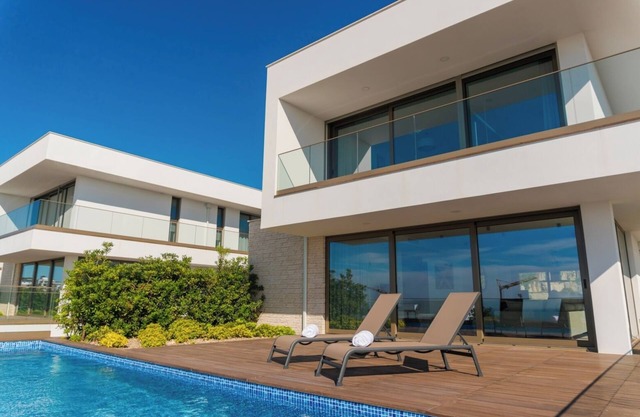 Peralta Beach - Villa 3 with Private Pool