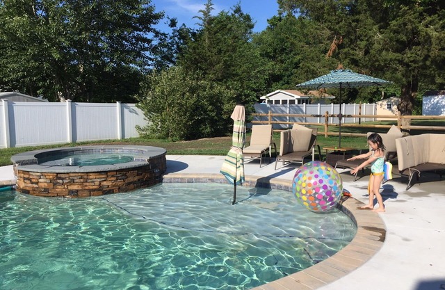 Perfect Avalon Family Rental With Heated Pool And Spa