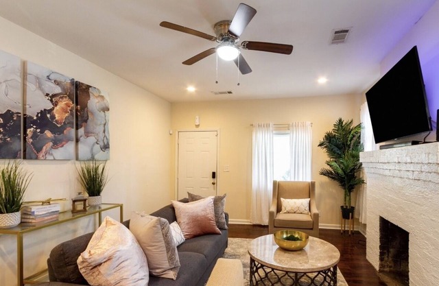 perfect home 2BR/2Bath in heart of Atlanta city.