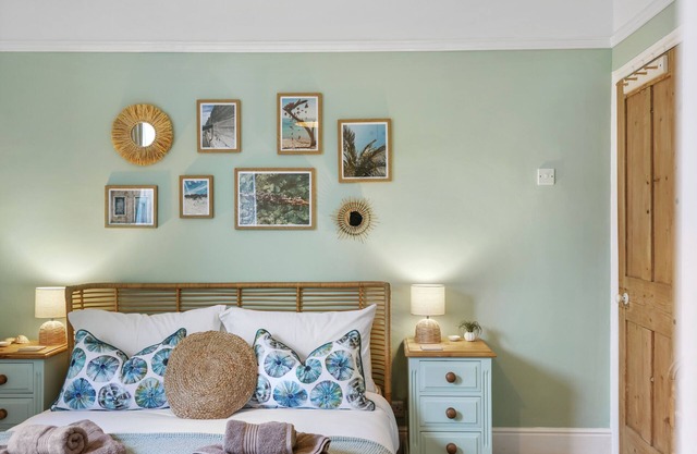 Pet Friendly 3 Bed House Southsea - NEW LISTING!