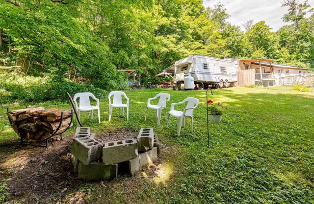 Pet Friendly Glamping Hot Tub Fire Pit Patio