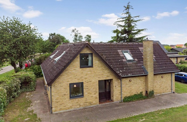 Pet friendly home in Bandholm with WiFi
