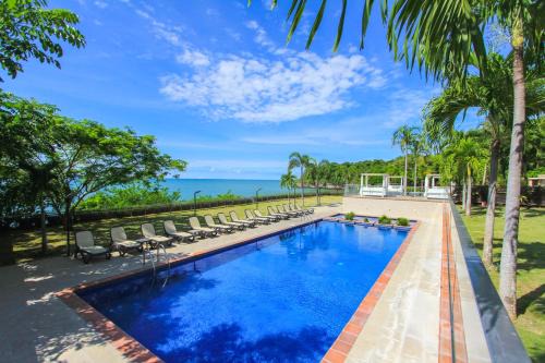 El Palmar Residences 
