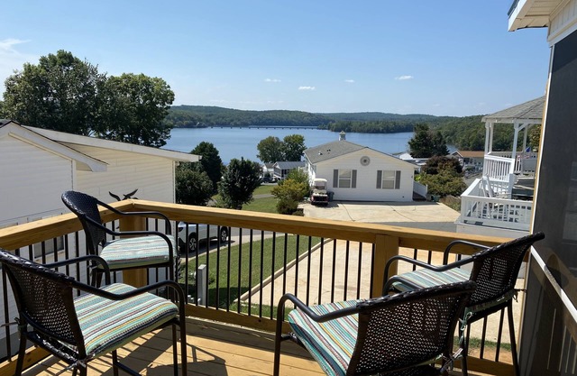 Phoenix Tiny House at Badin Shores Resort, lake view, porch, pool, beach, marina