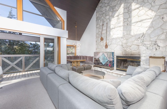 Pinnacle Ridge 