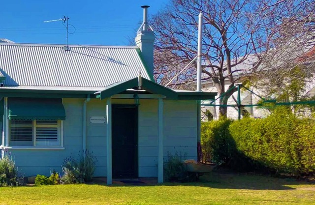 Pitstop Cottage