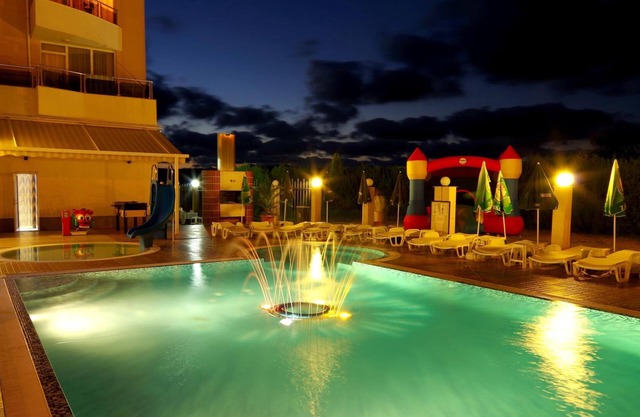 Plamena Palace
