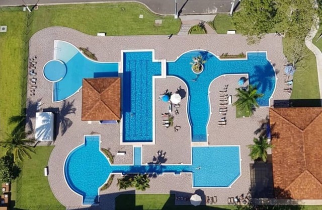 Playa Bejuco 3-bdrm home in beachfront condominium