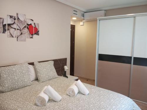 PLAZA AYUNTAMIENTO 3 HABITACIONES PONDoS
