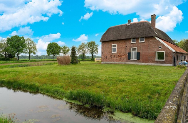 Pleasant holiday home in Voorst with garden