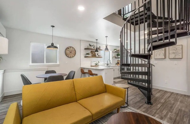 Plum Street House