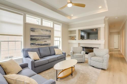 Pool and Fishing Pier Access Marblehead Home!