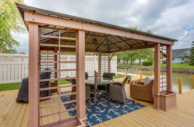 Port Clinton Home w/Private Dock + Gazebo!