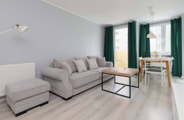 Pow. Śląskiego 6a | Bright Apartment | Beach