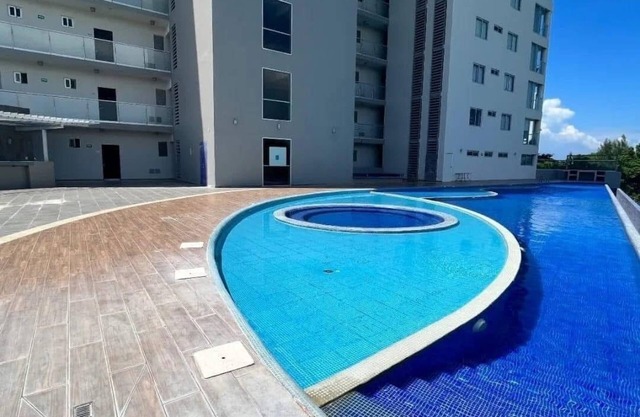 precioso en zona exclusiva muy cerca de las mejores playas y zonade más ambiente