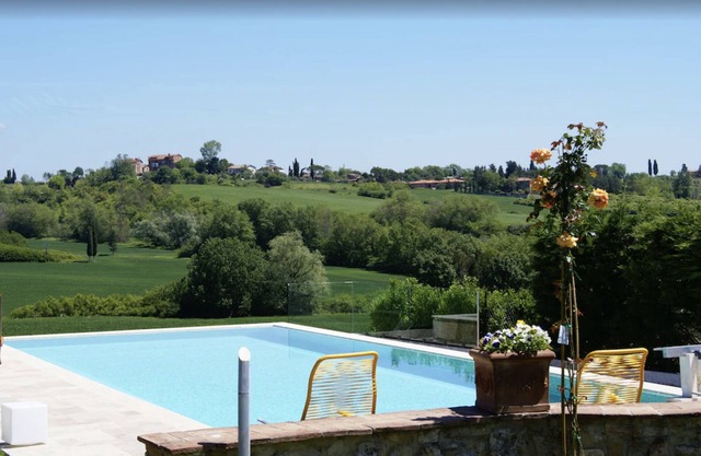 Prestigious apartment infinity pool breathtaking view wifi and air conditioning