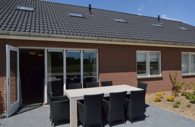 Pretty Farmhouse in Haaksbergen near Forest