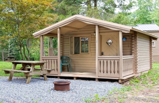 Primitive Cabin PC1
