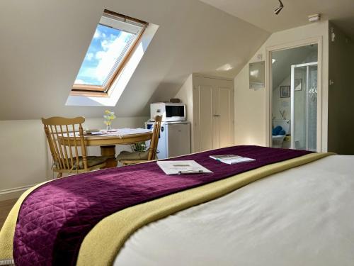 Priors Oak - A Cosy Studio with Countryside Views in Dorset