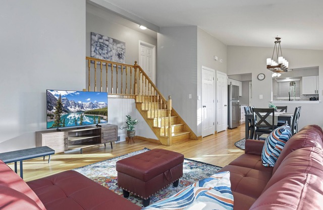 Pristine - 3 Beds, 1.5 Ba!