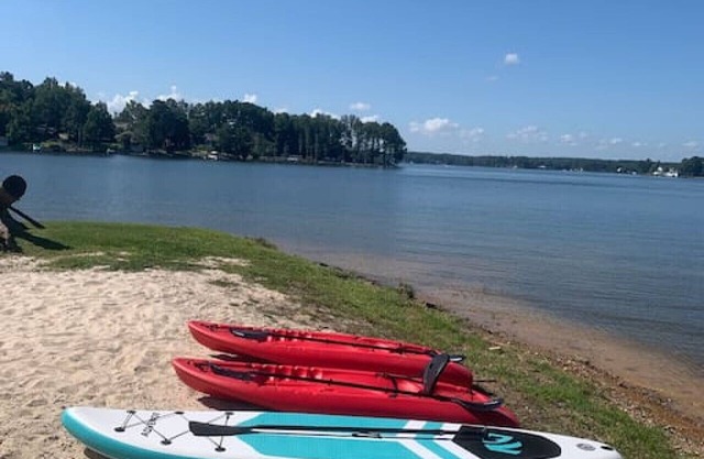 Private cottage w/a view, Dock, SUPs & Kayaks