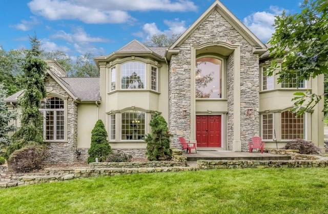 Private Home In The Hills of Pomona