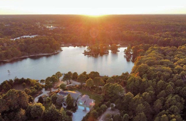 Private Lake + Hiking | The Loft at Haven