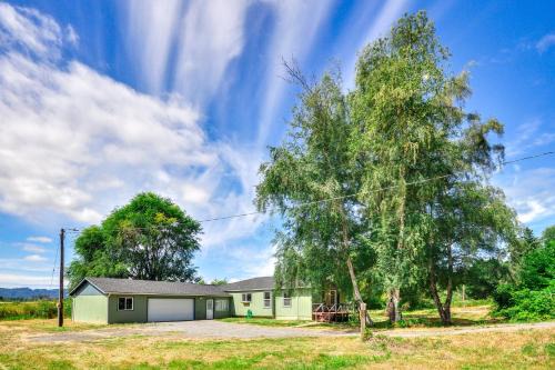 Private PNW Getaway on Puget Island!