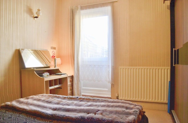 Private room in residential home