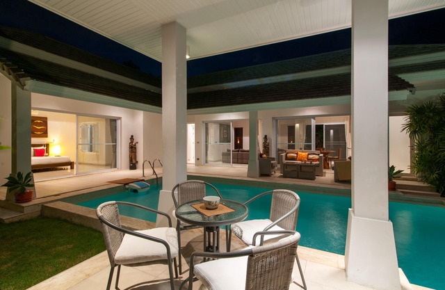 Private Villa With Pool and Garden, 3 Minute Walk to the Beach