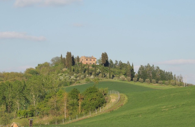 Private villa with exclusive garden and spectacular views of Siena