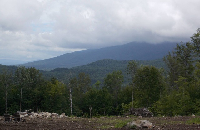 Private White Mountain RV Camping with BIG VIEWS & high speed fiberoptic WIFI!