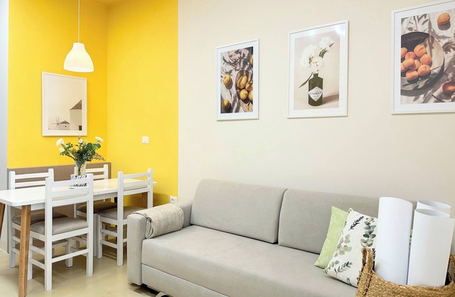 PROMO PRICE - Home by the sea