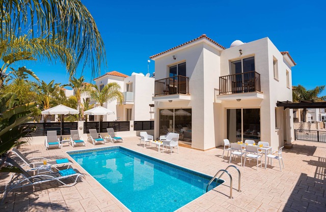 Protaras holiday villa - rentprivatevillas 018