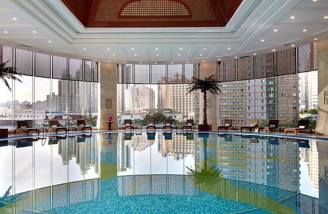 Pullman Shanghai Skyway
