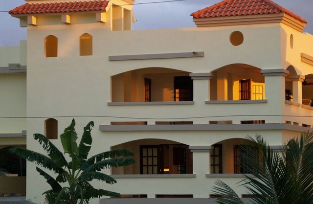 Pura Vida, Family Reunions Just Got More Affordable-Special Discounts Available!