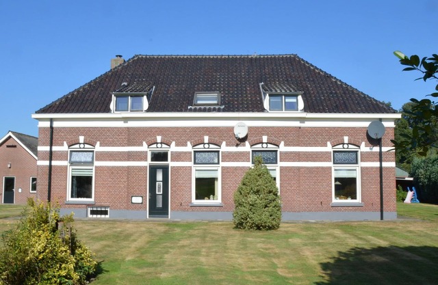 Quaint Farmhouse in Haarlo near the Forest